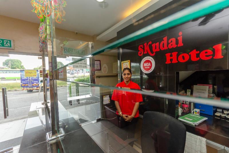 Oyo 1010 Skudai Hotel מראה חיצוני תמונה