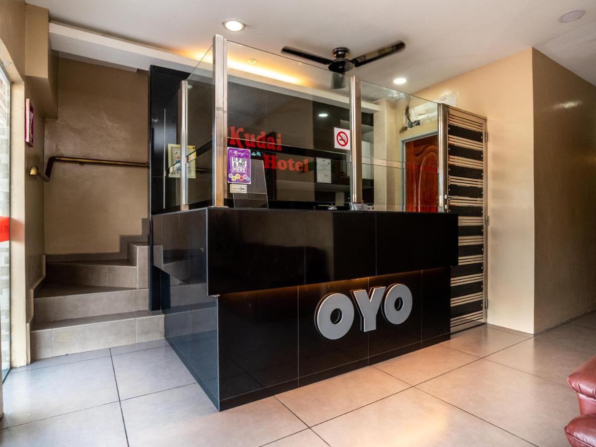 Oyo 1010 Skudai Hotel מראה חיצוני תמונה